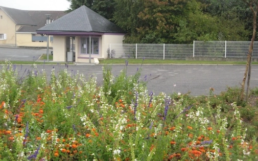 L'Abri-bus au centre du village