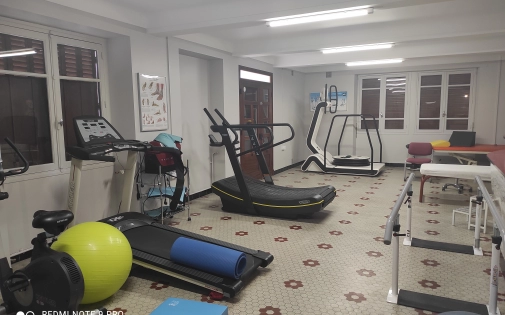 ACQUISITION MAISON dite " COUHAILLAT" au coeur du village 